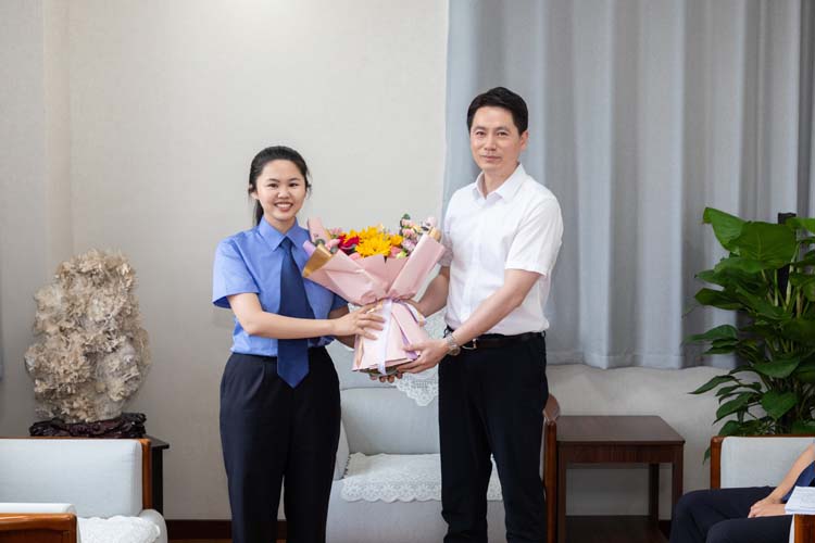 AQ7A8556.jpg